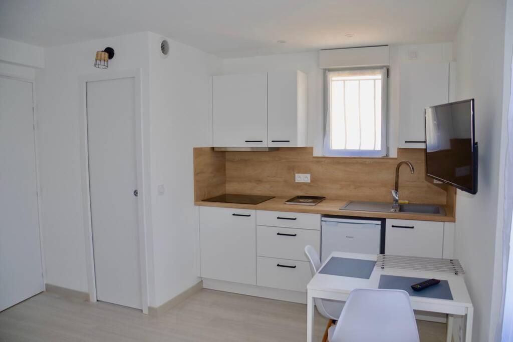 Les Forges Studio Etage Avoine Εξωτερικό φωτογραφία